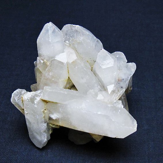 ヒマラヤ水晶クラスター[T767-352]