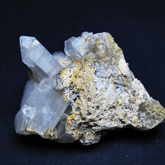 ヒマラヤ水晶クラスター[T767-367]