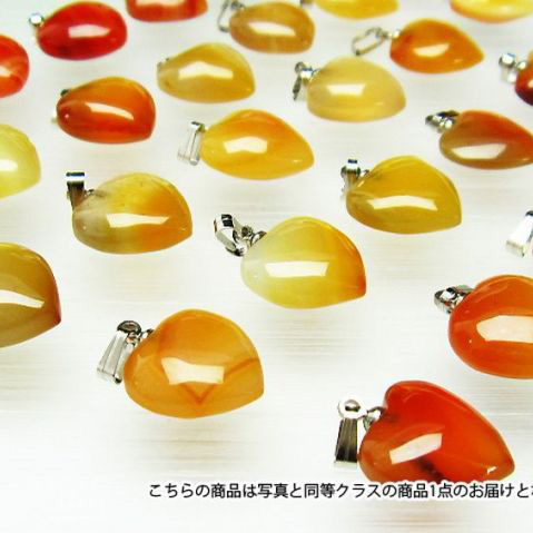 赤アゲートハートペンダント  《rv》 [T787-9]