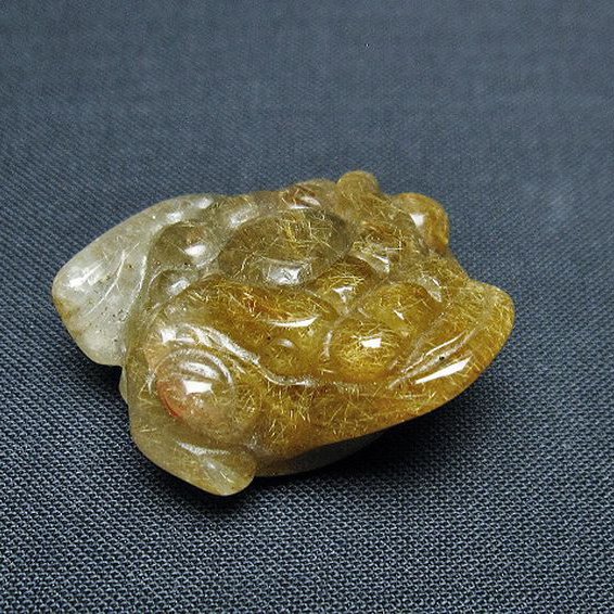 ゴールドタイチンルチル金蟾 置物[T801-605]