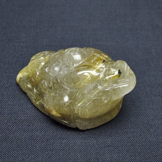 ゴールドタイチンルチル金蟾 置物 [t801-644]