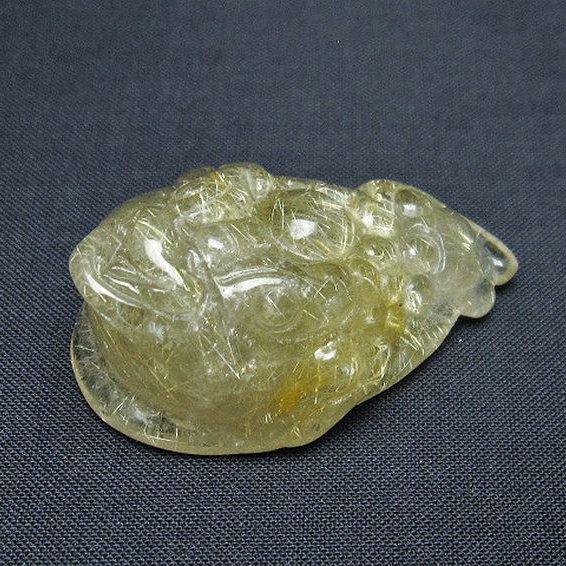 ゴールドタイチンルチル金蟾 置物 [t801-658]