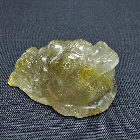 ゴールドタイチンルチル金蟾 置物 [t801-690]