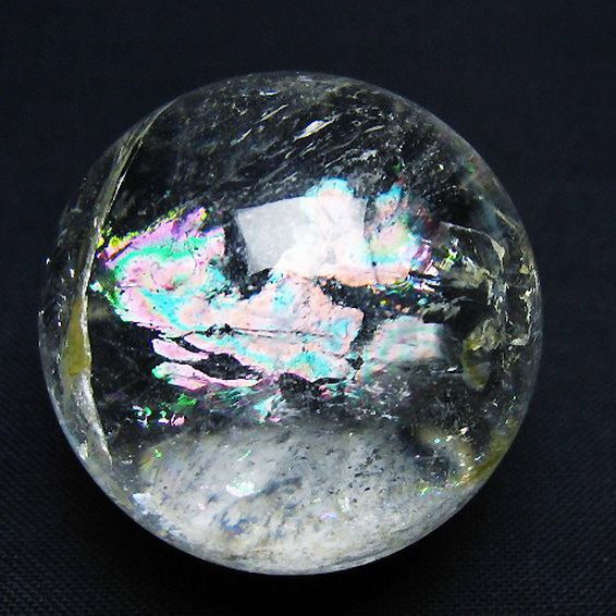 虹入り ヒマラヤ水晶 丸玉 35mm [t91-9278]