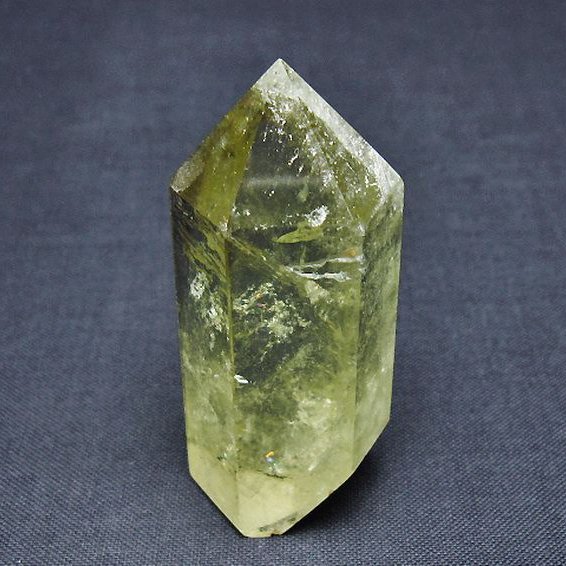 虹入り シトリン水晶 六角柱 [t98-2285]