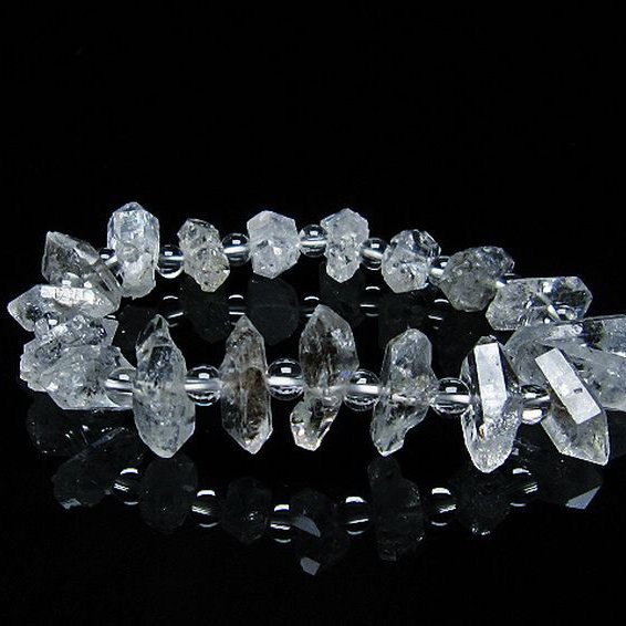 オイルインクォーツ （石油入り 水晶）  ブレスレット  パキスタン産 [T99-5761]