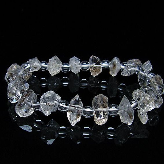 オイルインクォーツ （石油入り 水晶）  ブレスレット  パキスタン産 [T99-5787]