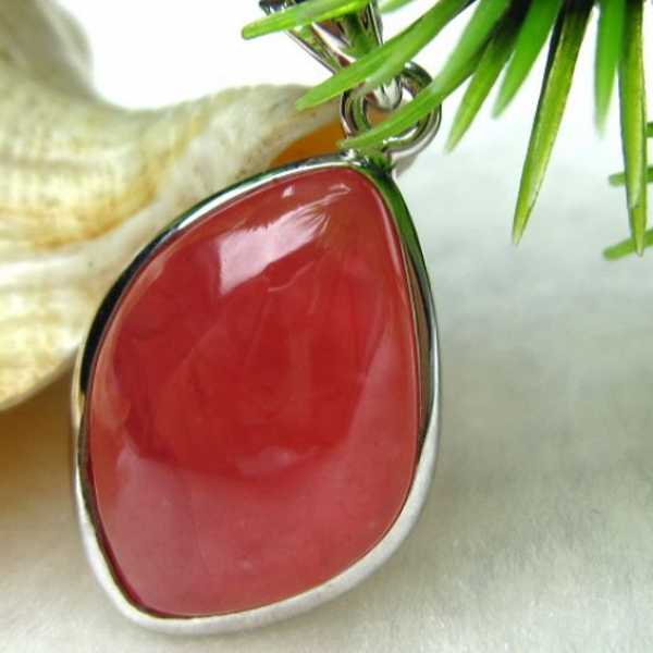 インカローズ ロードクロサイト ペンダント [W9-94]