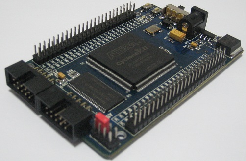 FPGA/Cyclone II EP2C8Q208ボード(new)