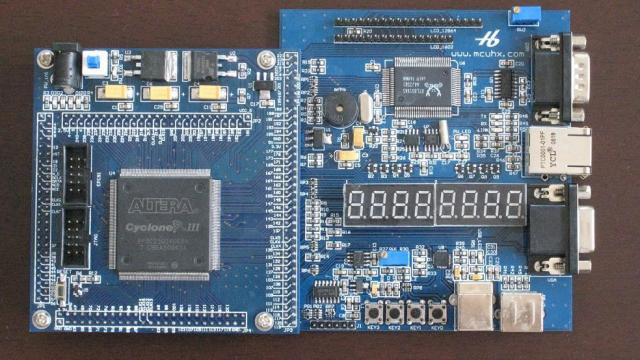 FPGA/CycloneIII EP3C25Q240+EPCS16ボード+V5拡張基板