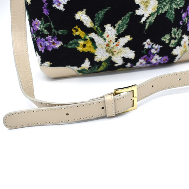 2026年 福袋 Cセット Happy Bag ショルダーバッグ ユリ柄