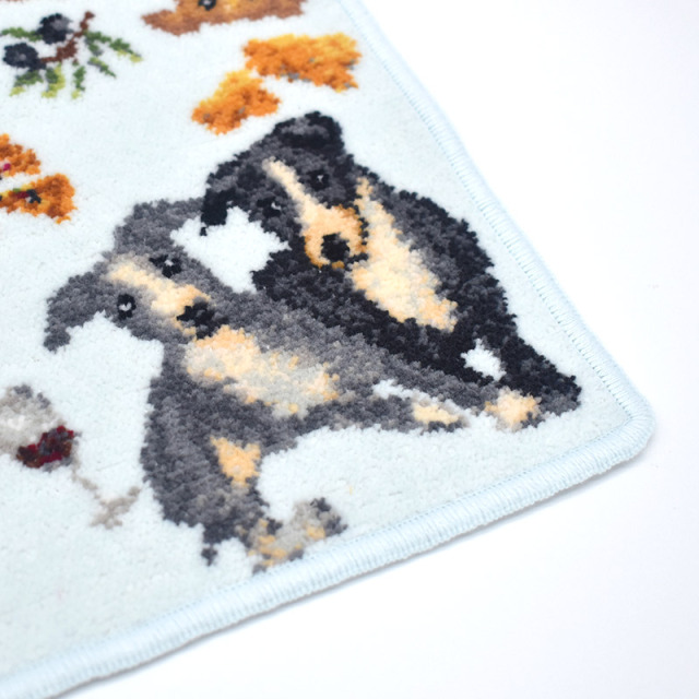 グレのハンカチ Enjeau(アーンジョー)：イタリアングレーハウンド 総柄 ハンカチ