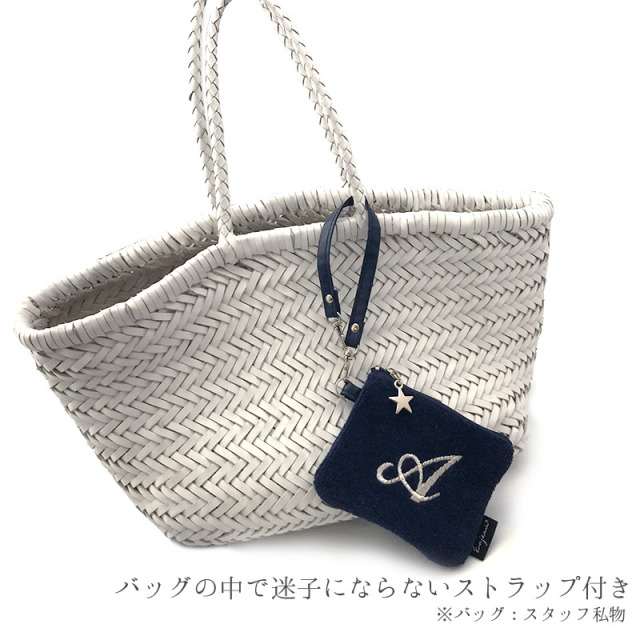 イニシャル ネイビー