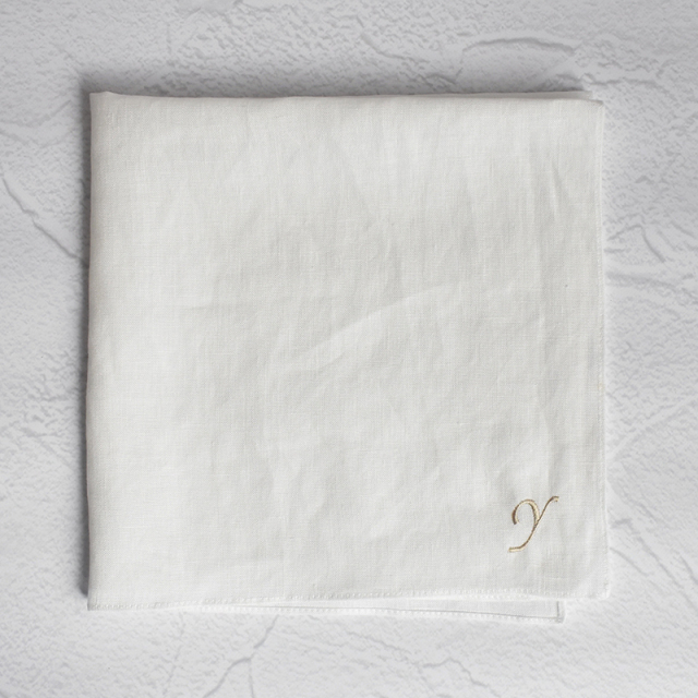 810-5111 リネンラヴィ イニシャル　リネンハンカチ ゴールド