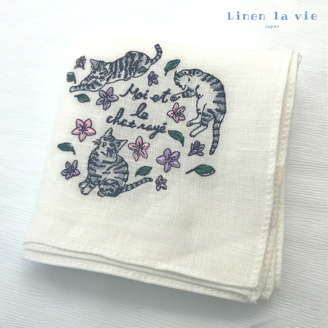 リネン　猫　刺繍