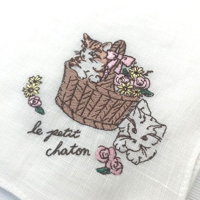 リネン　猫　刺繍