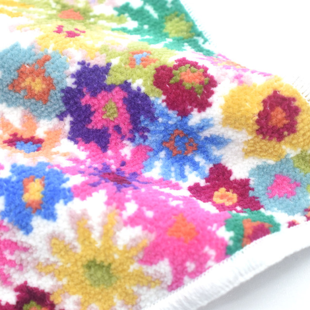 200-51-11 アンナ ハンカチ