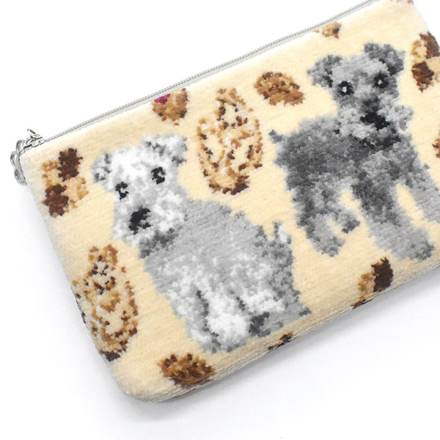 dc74003 犬柄 フラットポーチ