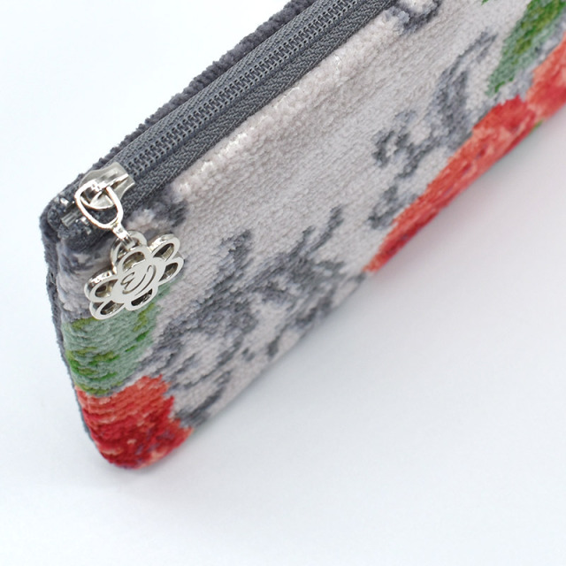 アイビーローズ　フラットポーチ