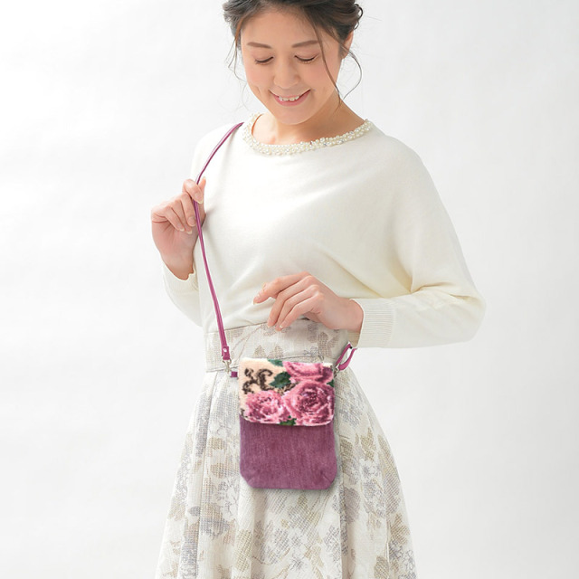 アイビーローズ柄 機能ポーチ ポシェット