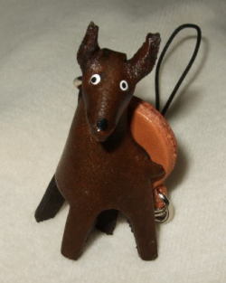 プチワンちゃん　ドーベルマン