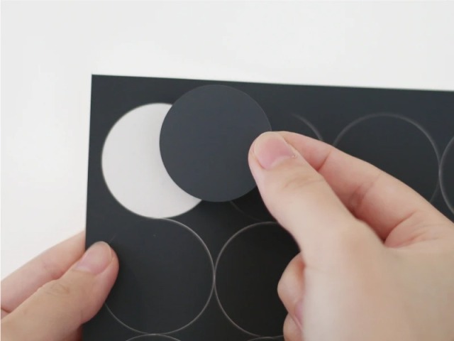 つくるをたのしむ！ドットシールモノトーンイメージ5