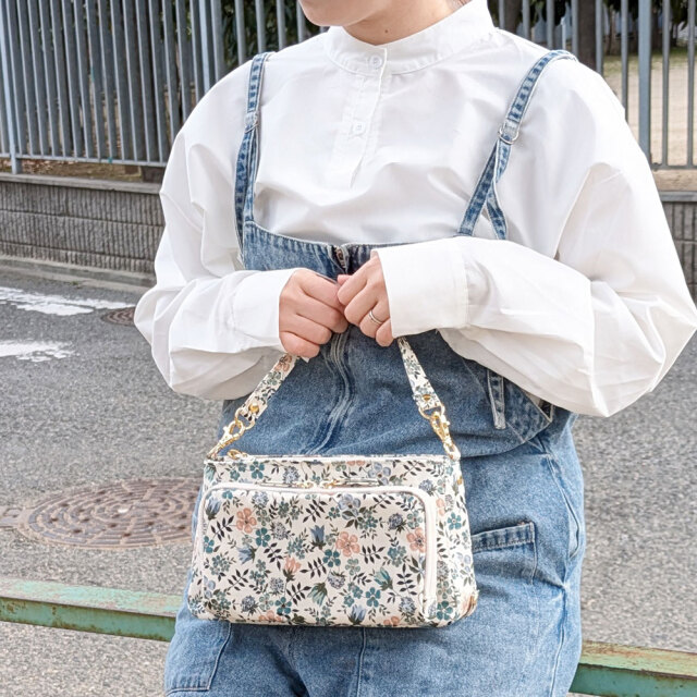 送料無料】 【ウラオレフィン加工】 お財布 ショルダーバッグ リバティ