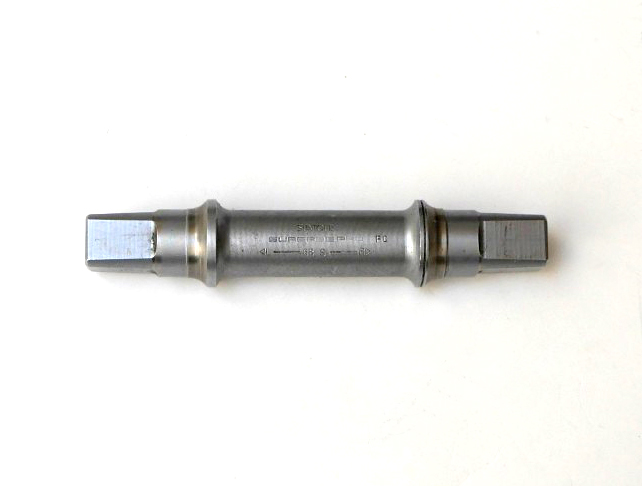 サンツアー　BBシャフト　シュパーブ　109.5ｍｍ　中古