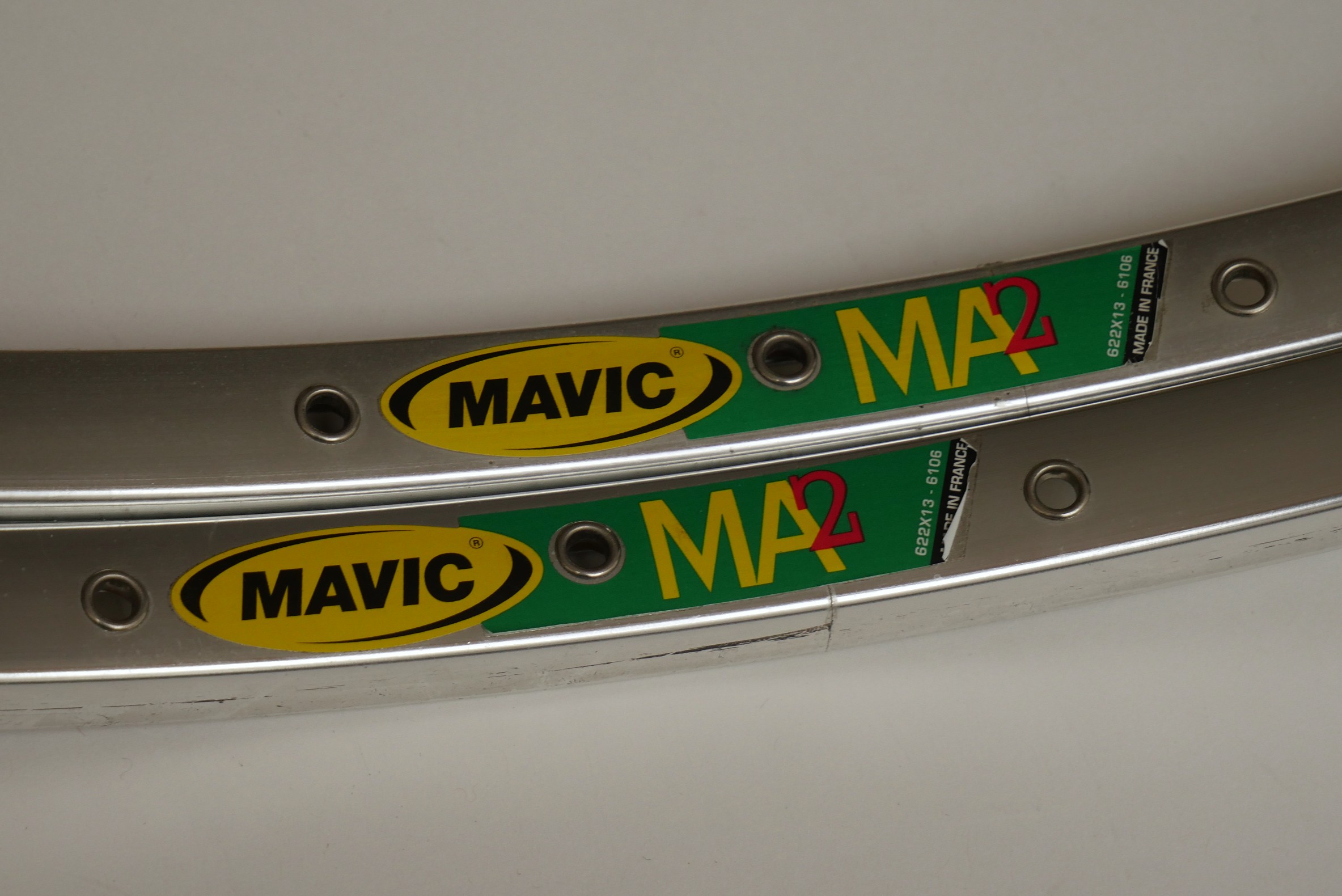 マビック　リム　MA2　700C　36H　2本1組　錆痕　新古