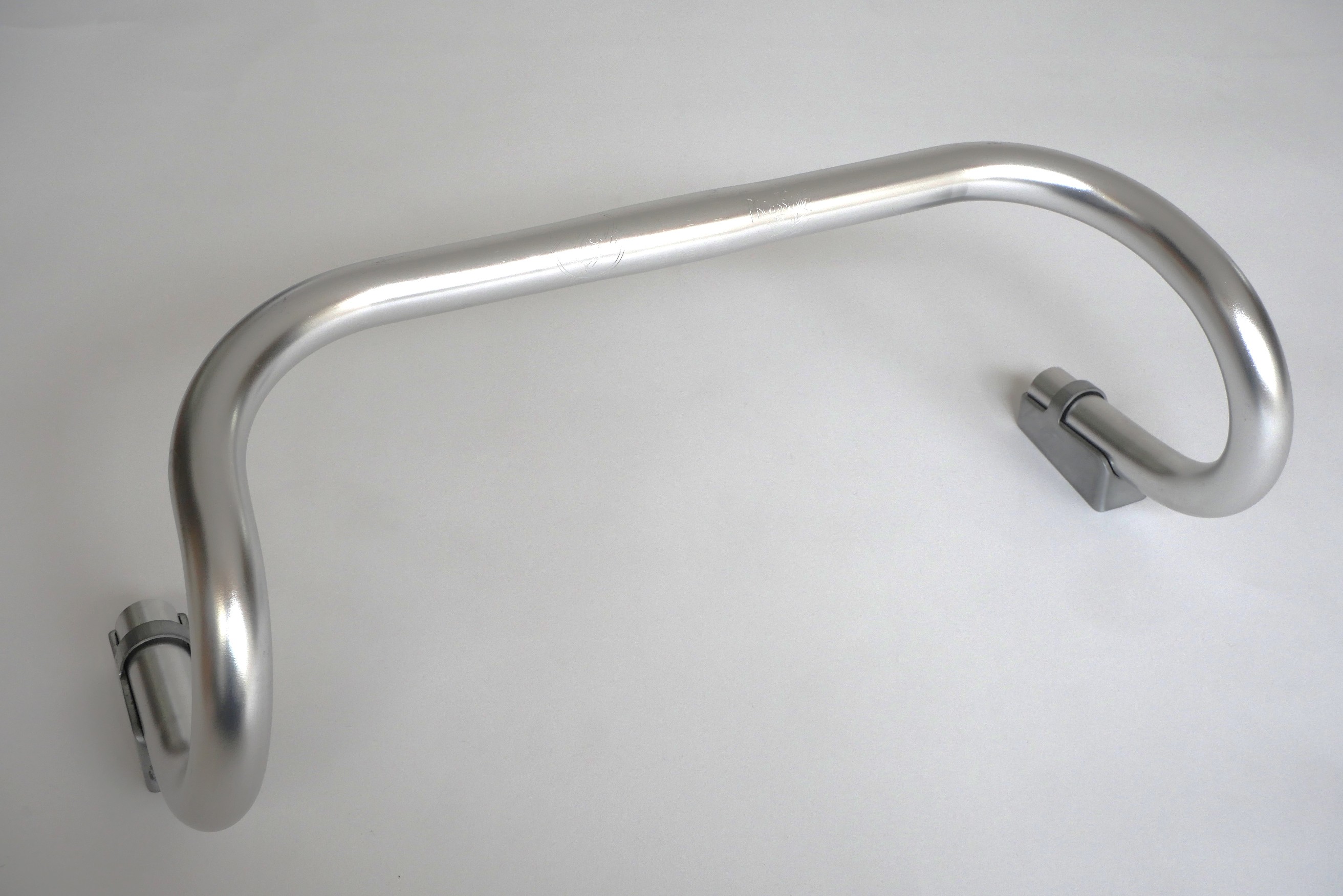 フィリップ　ハンドル　ランドナー　新刻印　420ｍｍ　Φ25.0　新品
