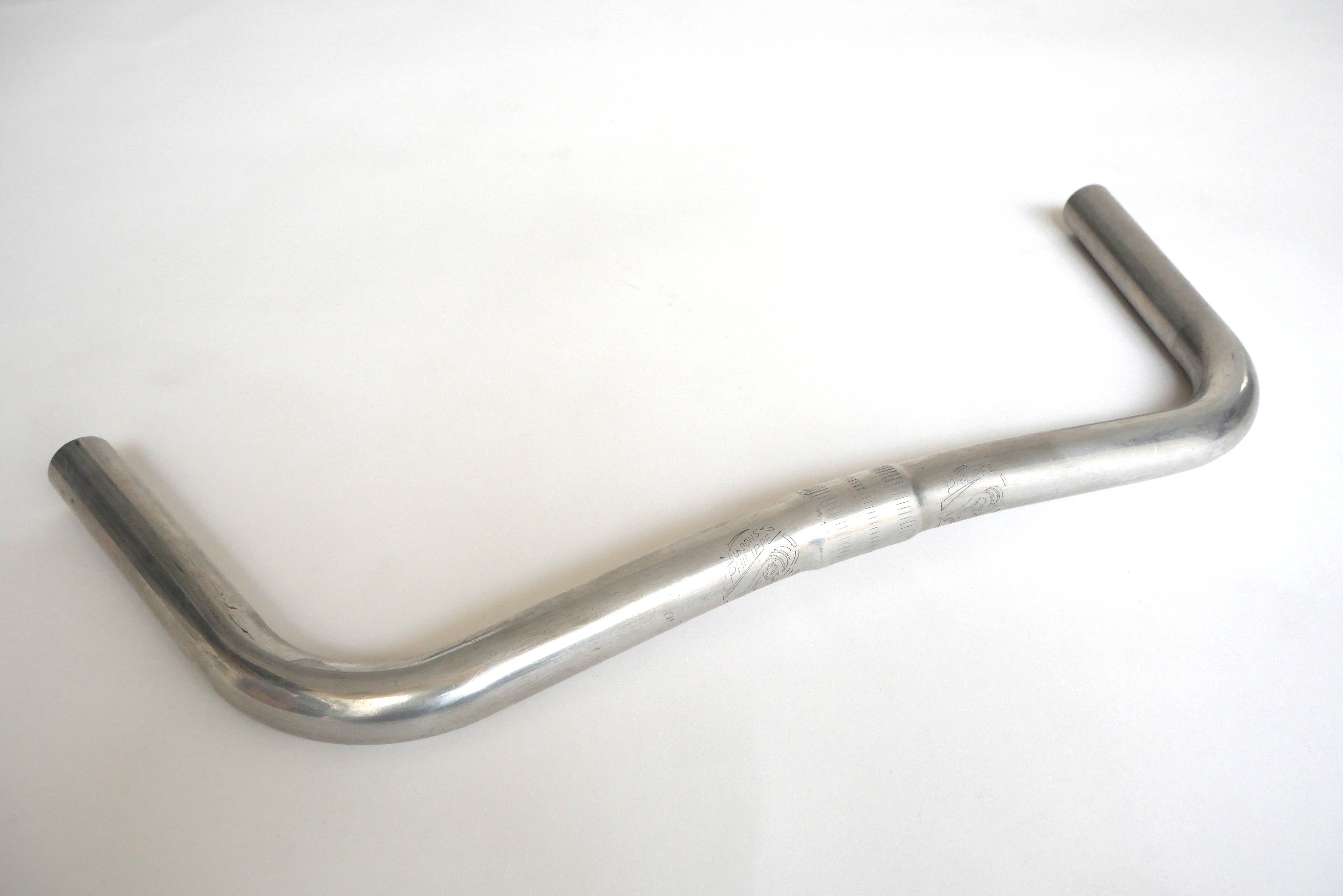 フィリップ　ハンドル　エルベシア　新刻印　440ｍｍ　Φ25.4　新品