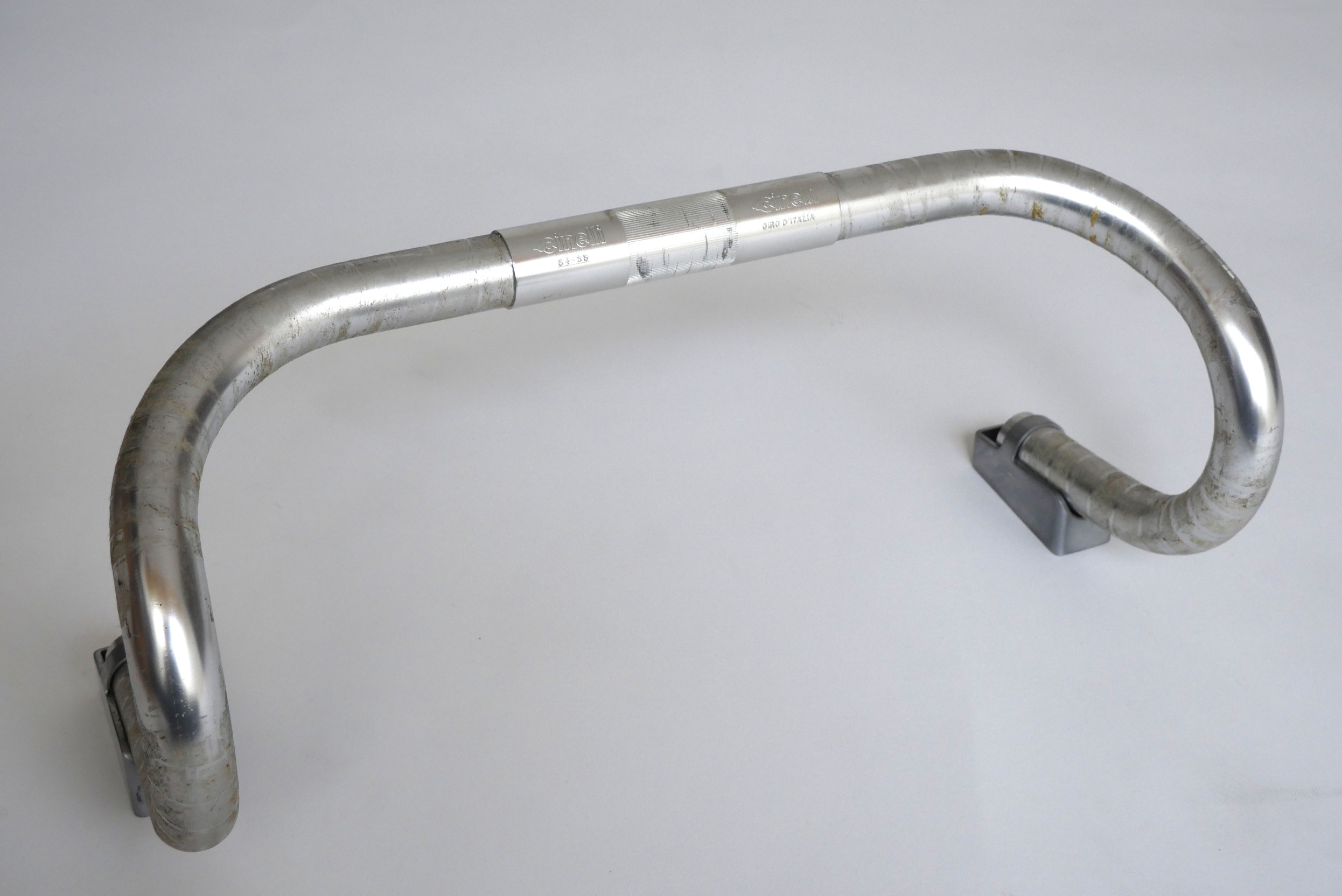 チネリ　ハンドル　Mod.64　ジロ　380ｍｍ　Φ26.2　中古