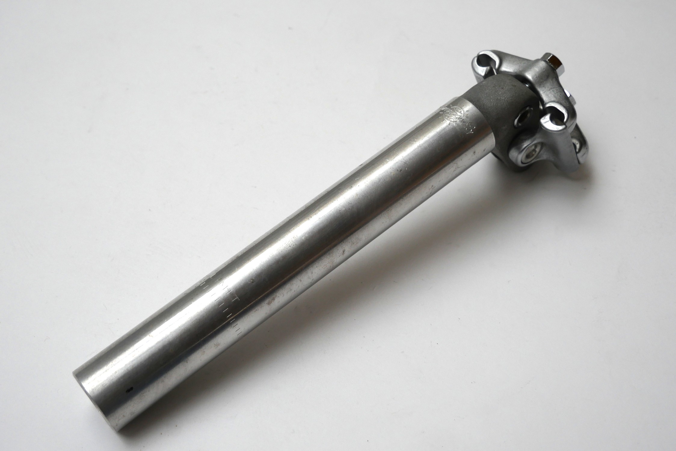 カンパニョロ　シートピラー　レコード　　26.8ｍｍ　新品
