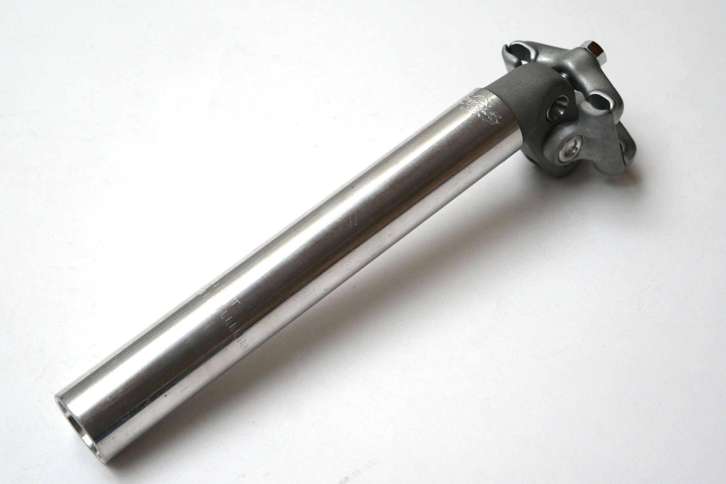 カンパニョロ　シートピラー　レコード　　27.2ｍｍ　新品