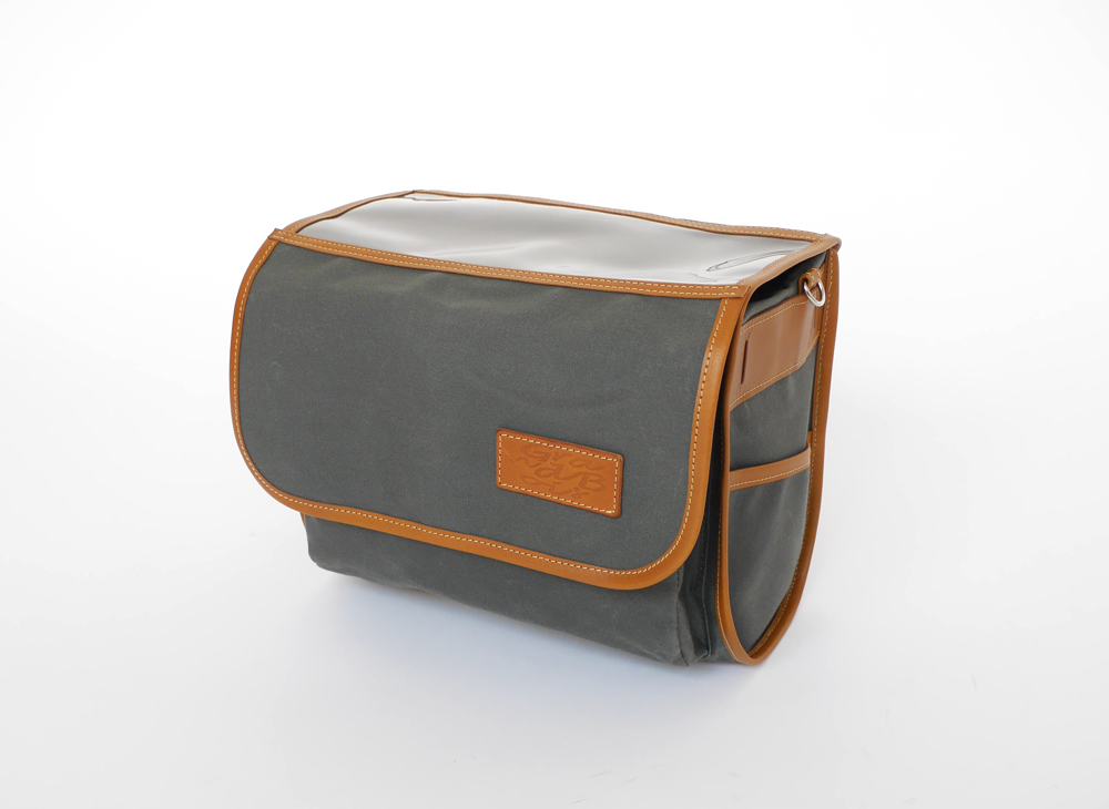 グランボア　フロントバッグ　"アンベール2017"　カーキ