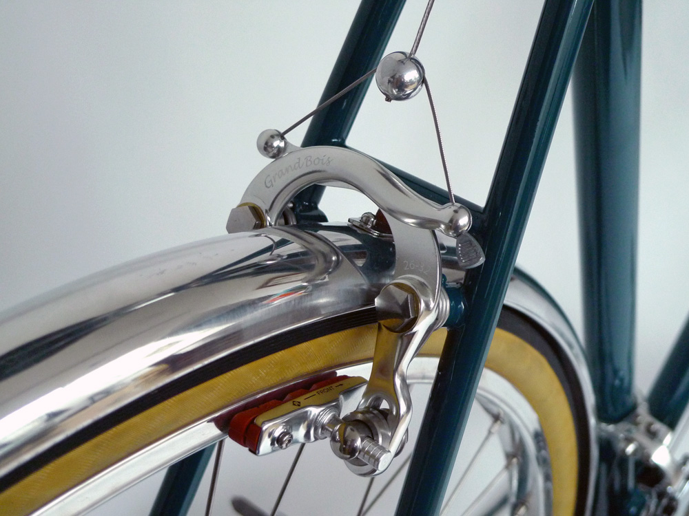 グランボア　センタープルブレーキ　シュエット