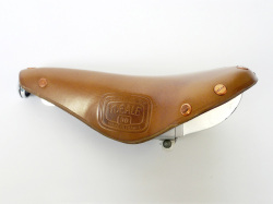 イデアル　サドル　90  革張替え