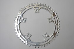 ストロングライト　チェンリング　57　アウター49T　新品