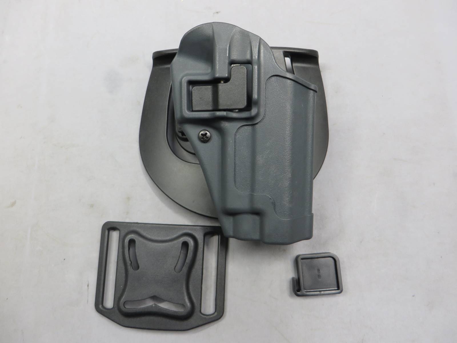 【BlackHawk】SERPA Level2 SPORTSTER ホルスター（右） ・SIG P220 P226