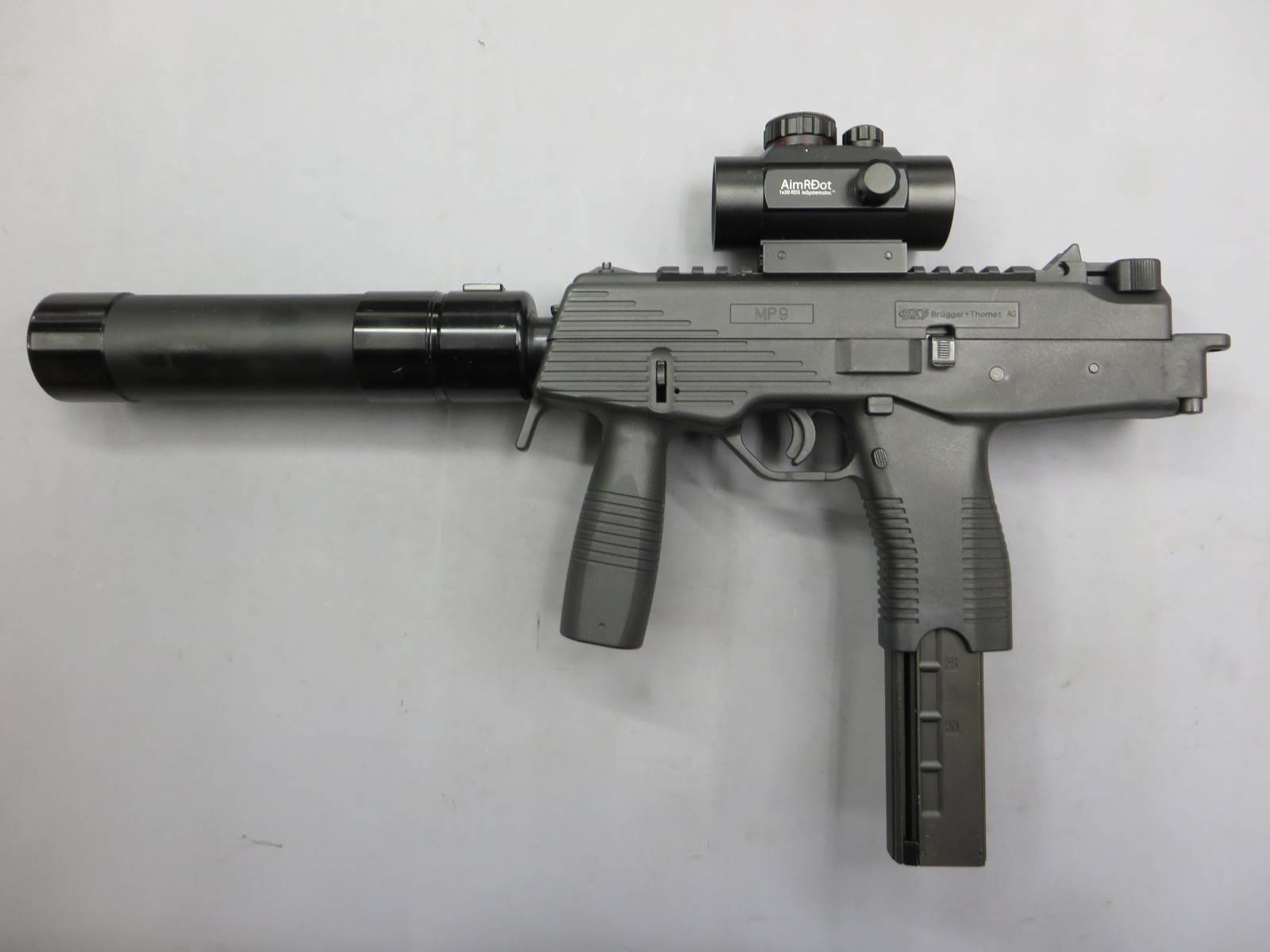 【KSC】 MP9 / サプレッサー・ダットサイト