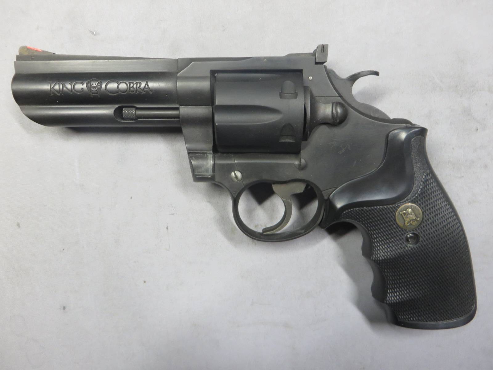 【KSC】キングコブラ 4in HW With パックマイヤーグリップ　モデルガン