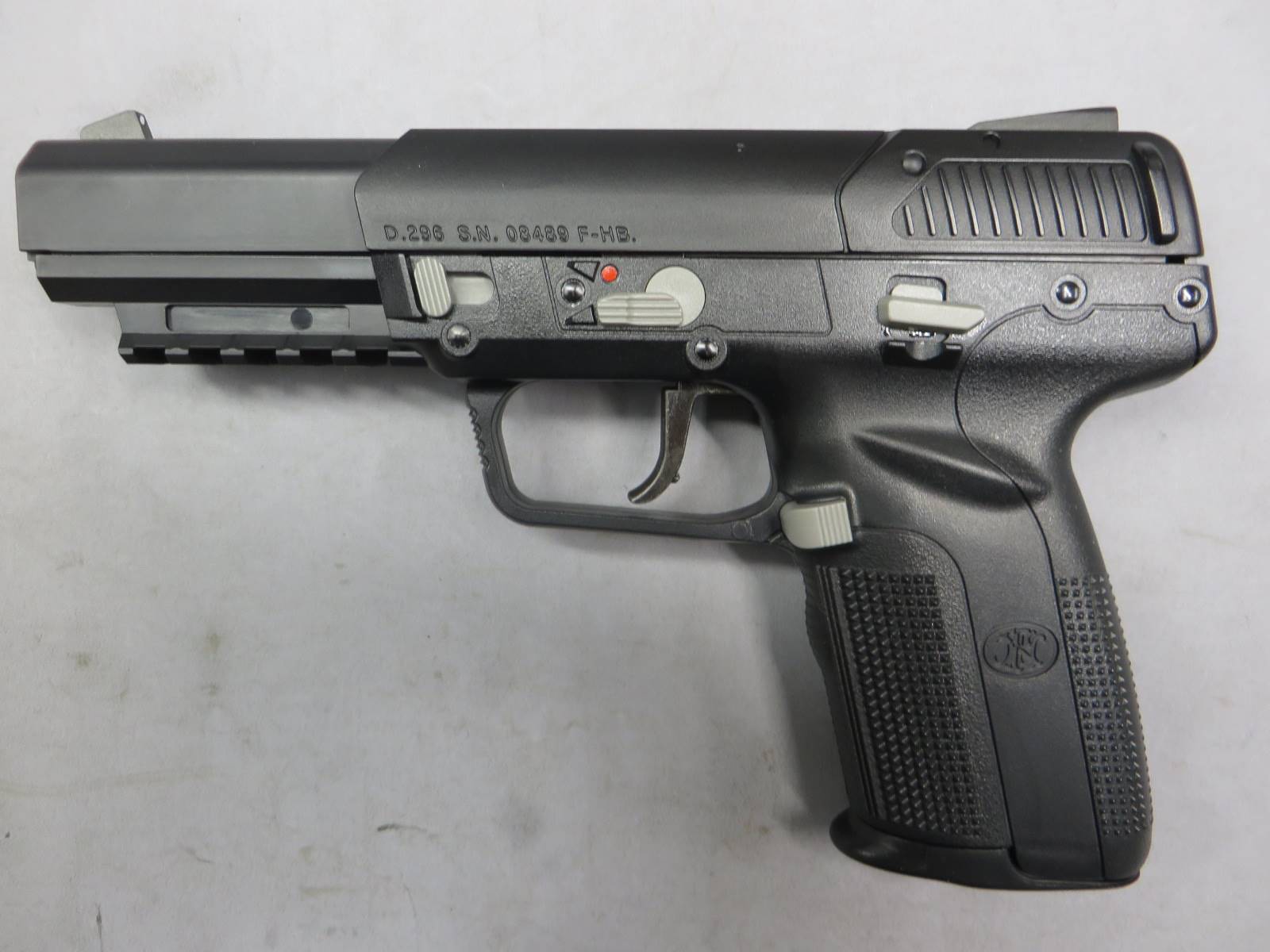 【東京マルイ】FN5-7　ファイブセブン　ブラック