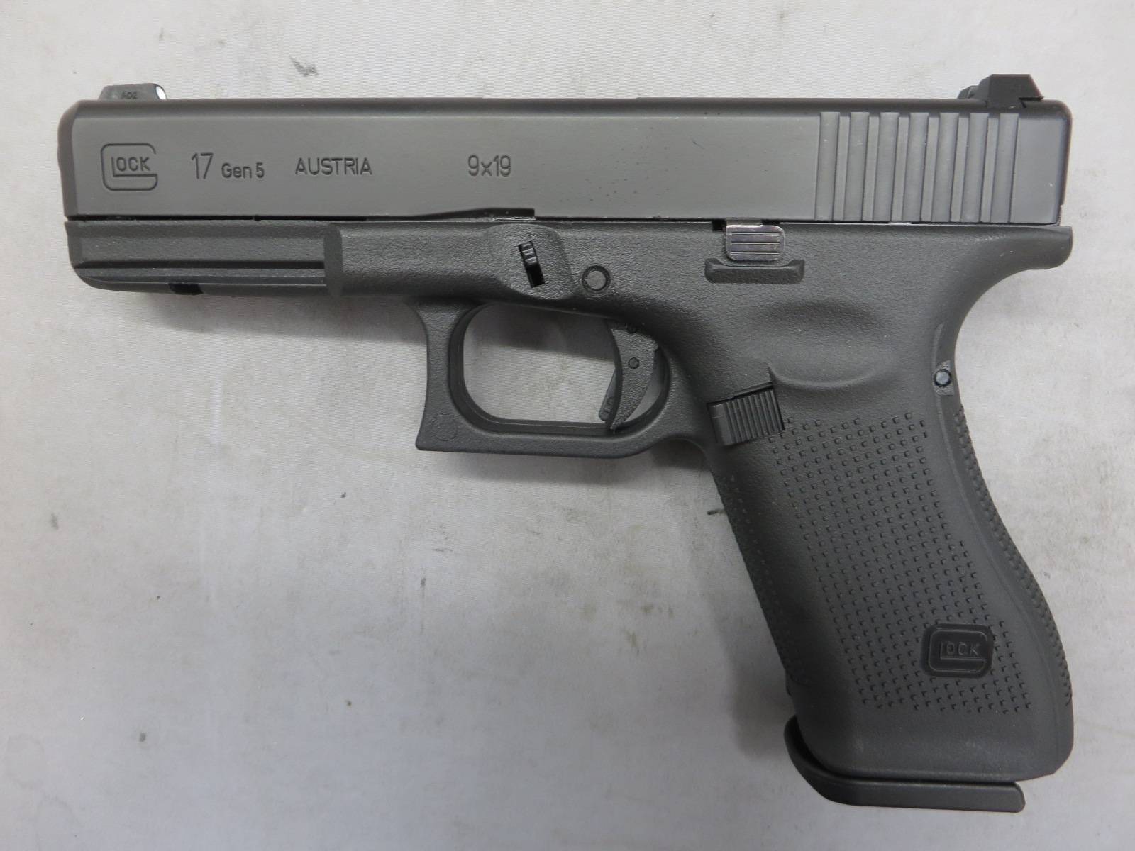 【UMAREX】グロック17 Gen.5 ・メタルスライド　G17・Glock17