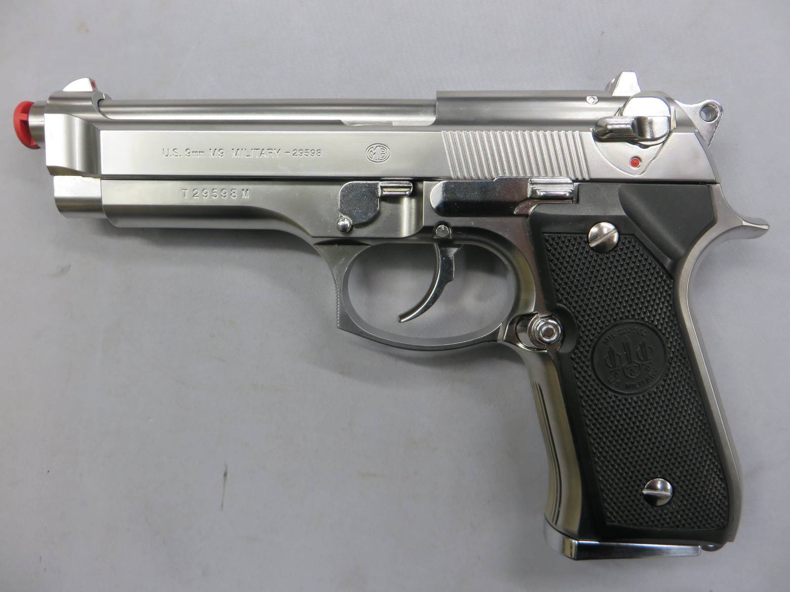 【東京マルイ】M92F クロームステンレス