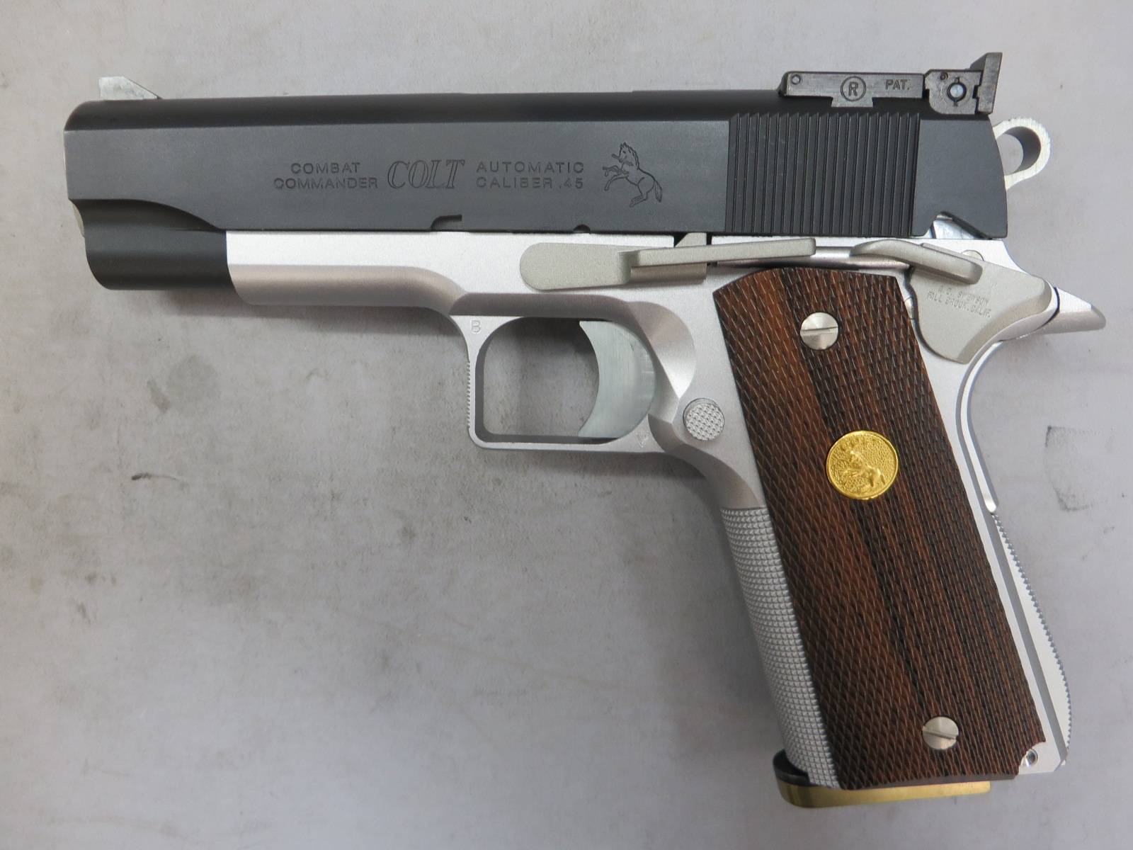 【ウエスタンアームズ】コルト ホーグ コマンダー カスタム