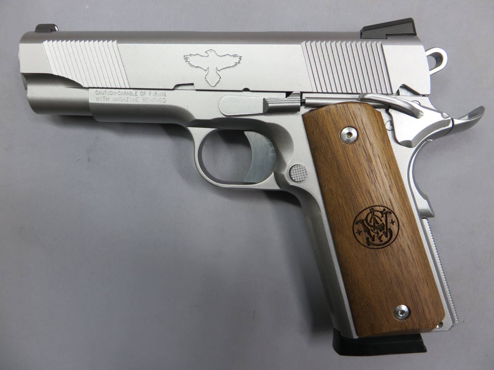 【ウエスタンアームズ】S&W SW1911 ガンサイトエディション シルバー