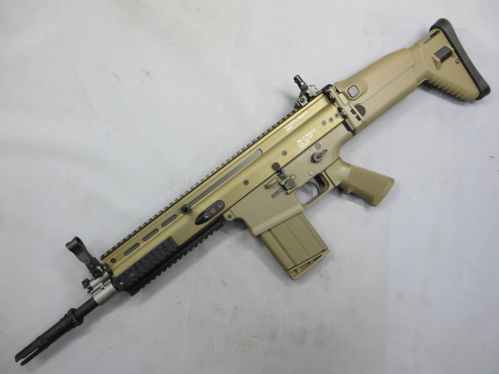 【東京マルイ】SCAR-H FDE フラットダークアース　次世代電動ガン