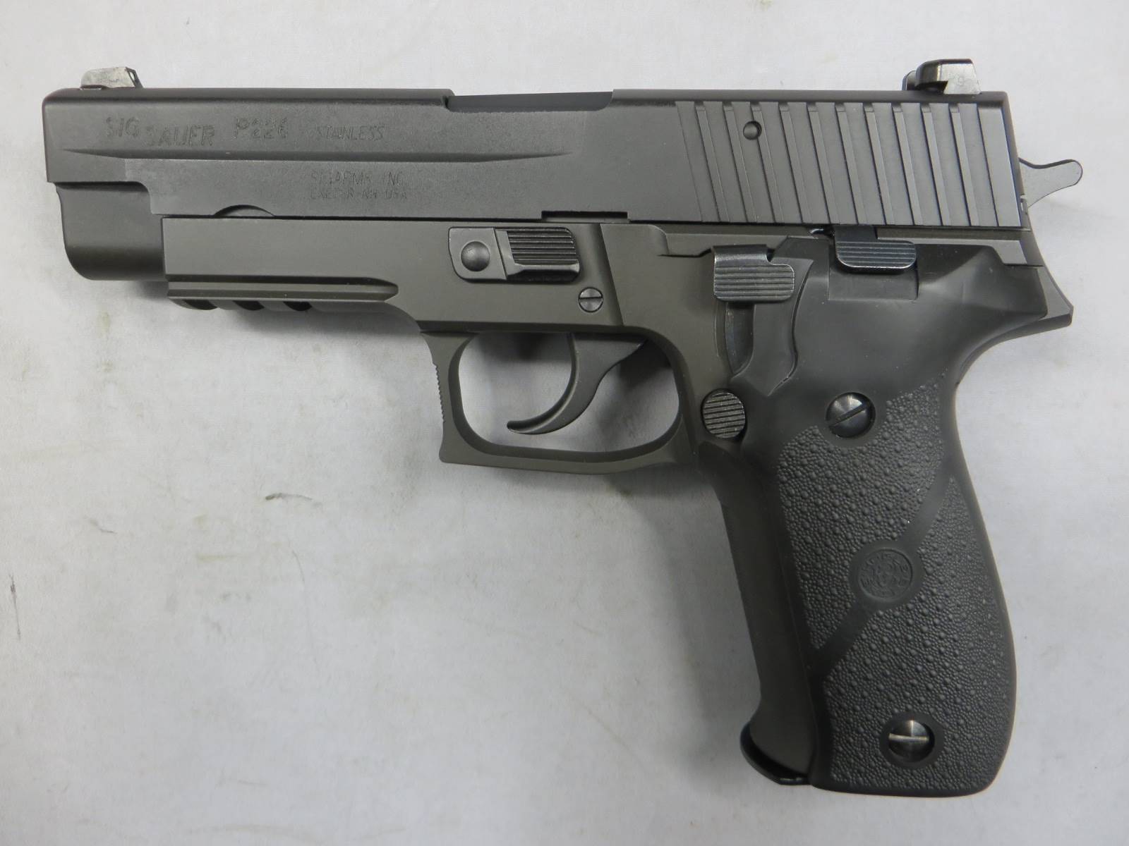 【KSC】P226R スタンダード HW SYSTEM7・Hogue グリップ
