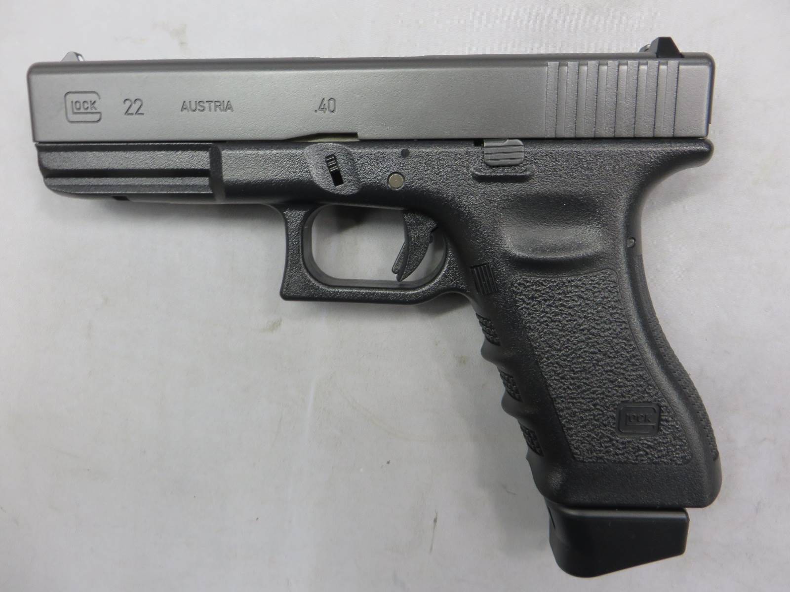 【東京マルイ】グロック 22 .40S&W CALIBER PISTOL G22