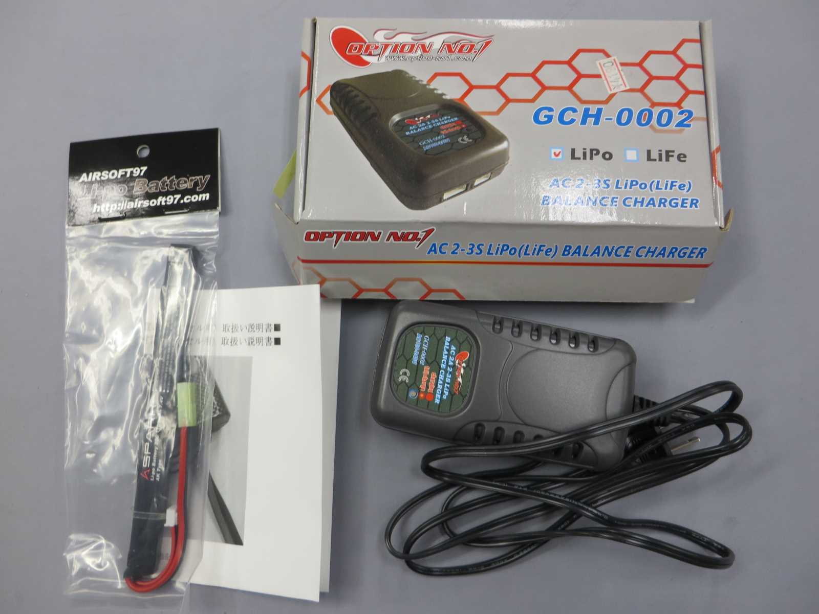 【OPTION No.1】Lipo バランスチャージャー・Lipoバッテリー　7.4V　1100mAh